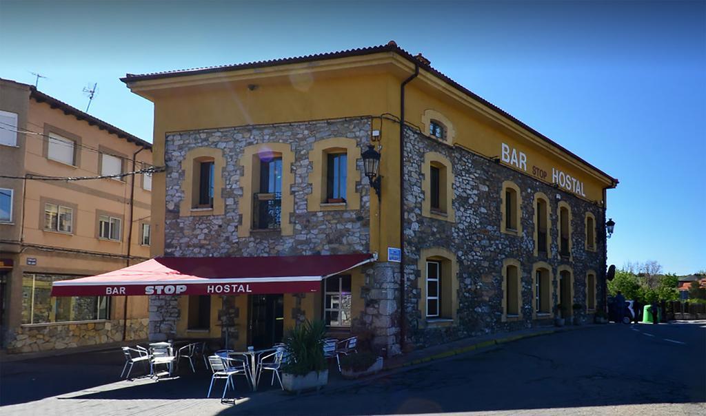 Hostal Bar Stop Hotel Velilla del Rio Carrion Luaran gambar